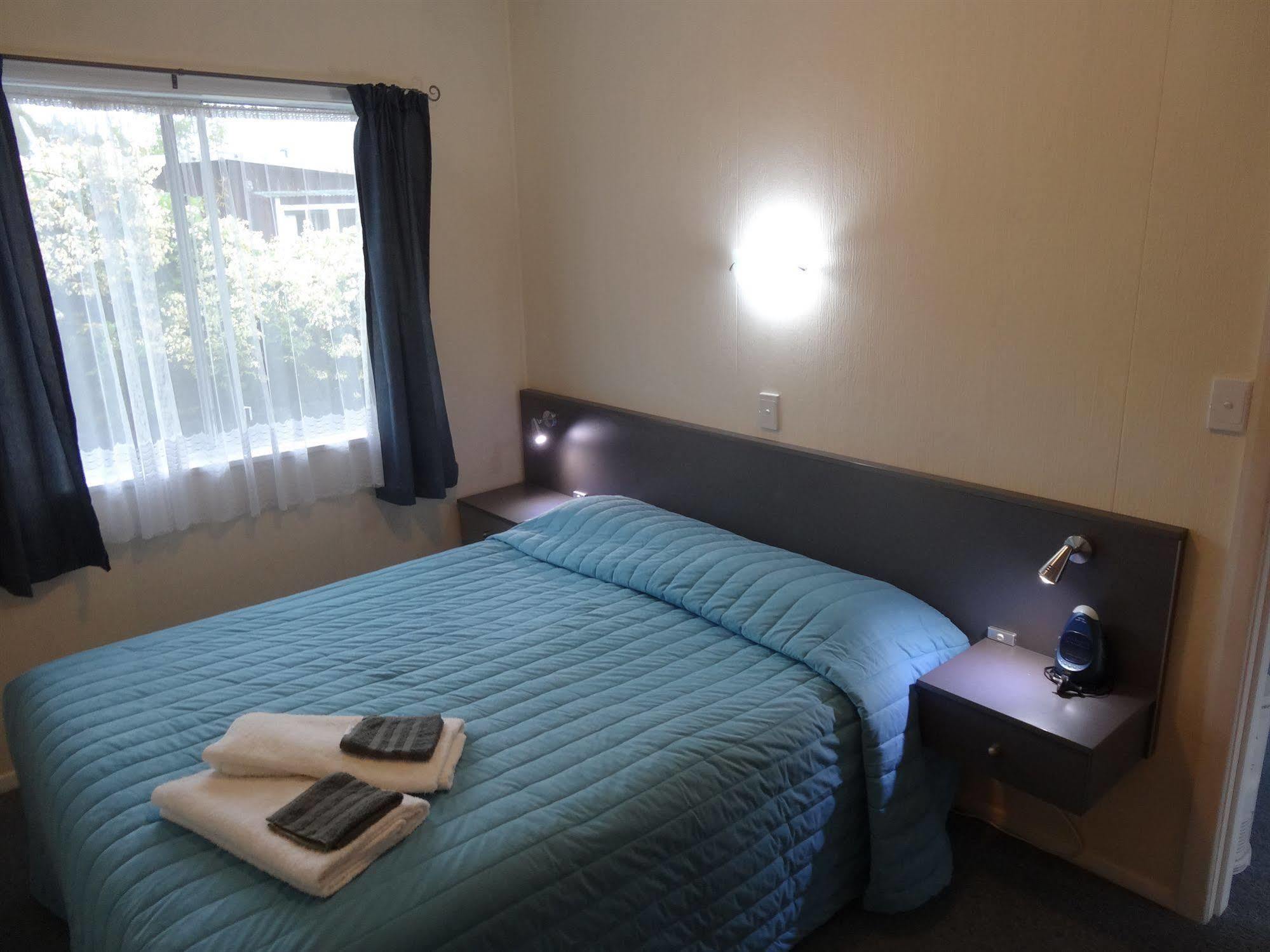بِكتون Beachside Sunnyvale Motel المظهر الخارجي الصورة