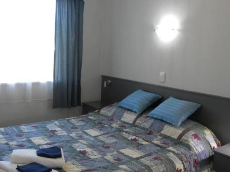 بِكتون Beachside Sunnyvale Motel المظهر الخارجي الصورة