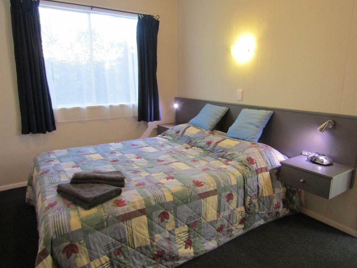 بِكتون Beachside Sunnyvale Motel المظهر الخارجي الصورة